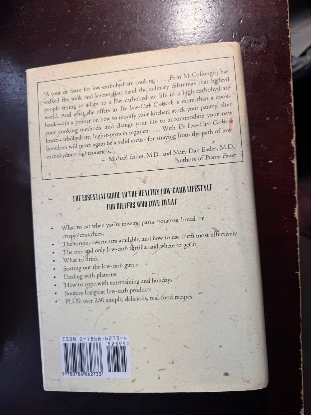 The Low-Carb Cookbook by Fran McCullough - Cream Cover